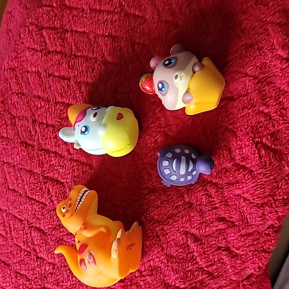 Set of 12 Squreze Toys - Picture 12 of 13